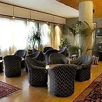 Napoleon - & Station Hotell 3*