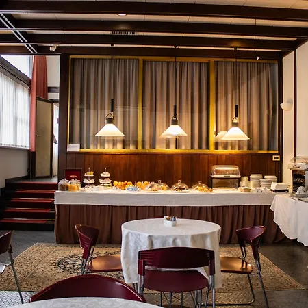 Szálloda Napoleon - & Station Rimini