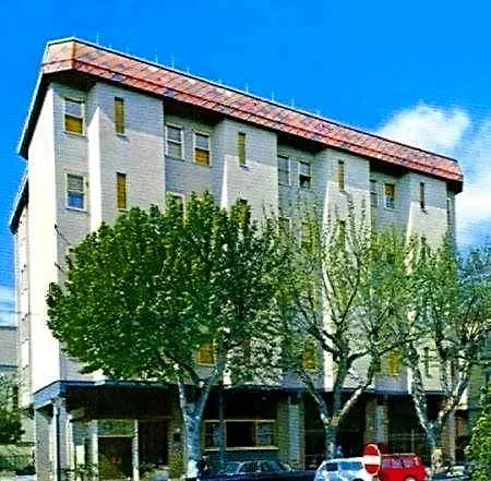 Napoleon - Station&city 3*