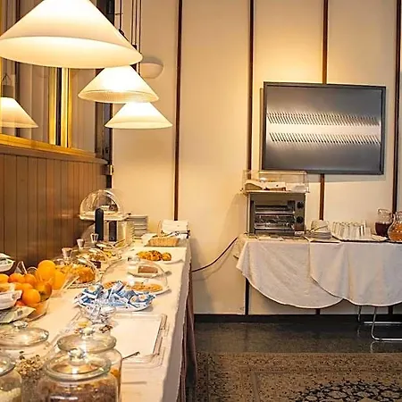 Napoleon - Station&city Hotel