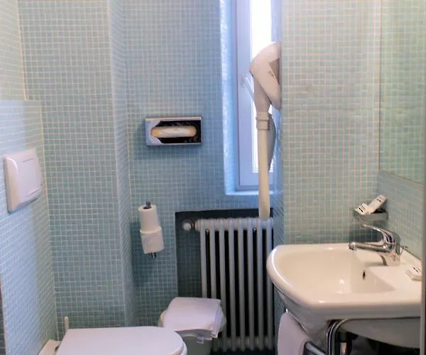 Otel Hotel Napoleon - Rimini Station & City