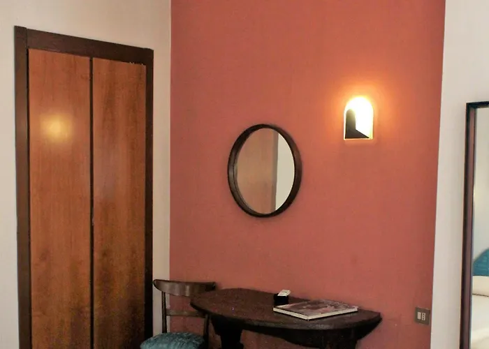 Hotel Napoleon - City&Station 3*